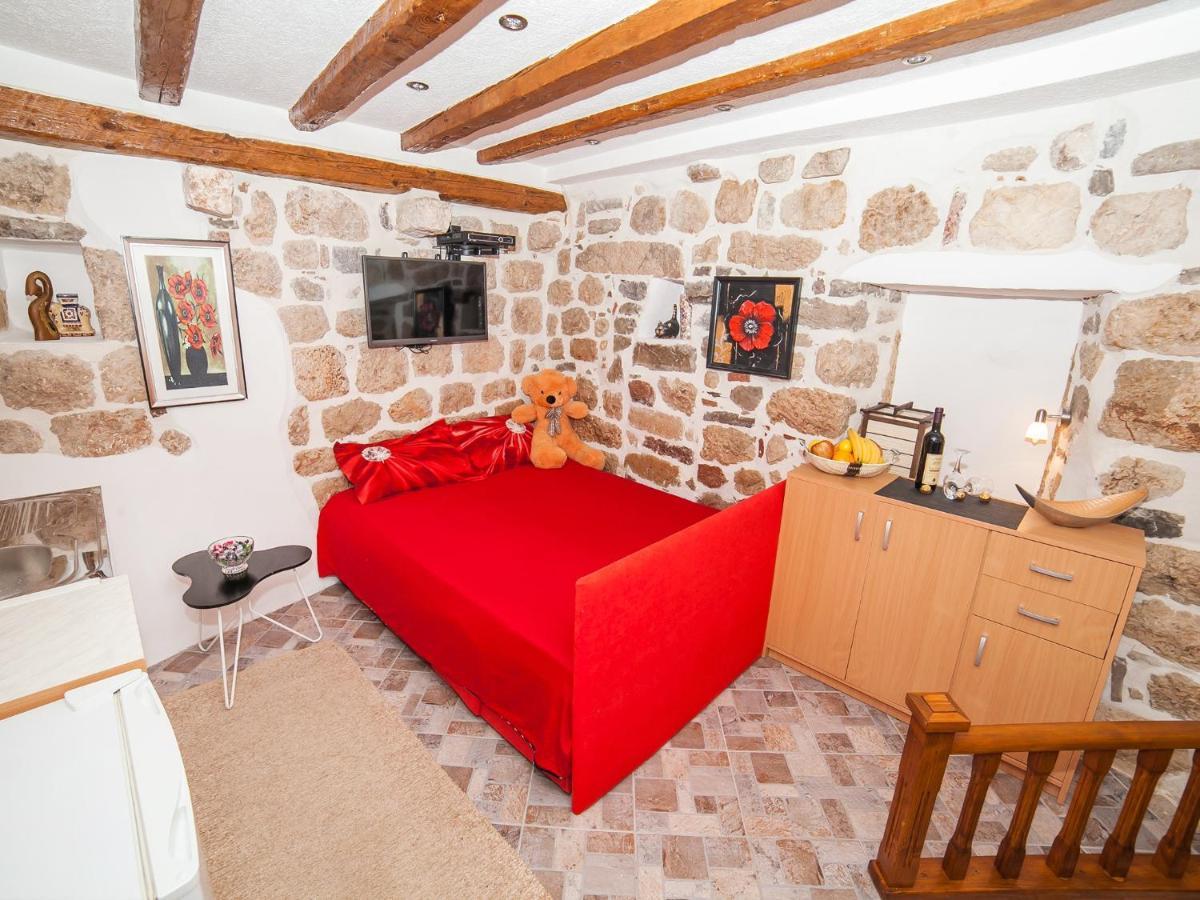 Alexandra * Kotor